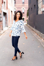 Load image into Gallery viewer, Detail Ruffle Sleeve Top